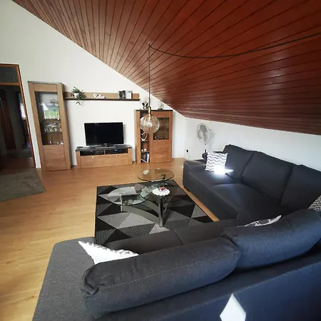 Anneliese Apartment *